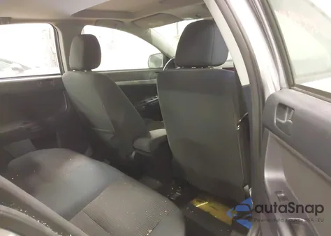 2011 Mitsubishi Lancer Es z USA, uszkodzony, nr VIN JA32U2FU1BU039984